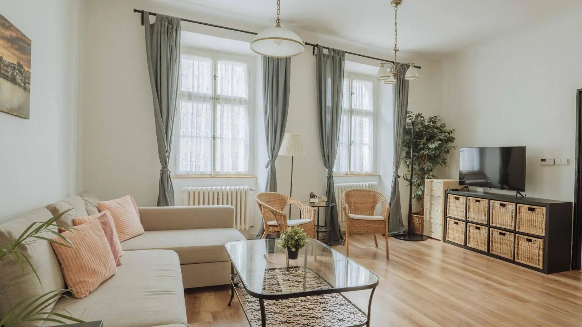 Central 3Bd Apartment Old Town Square & Astronomical Clock 100 Metres براغ