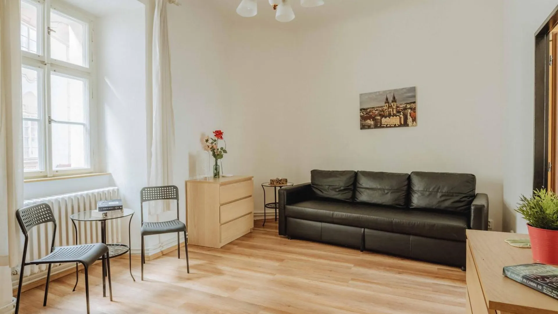 Central 3Bd Apartment Old Town Square & Astronomical Clock 100 Metres براغ 0*,