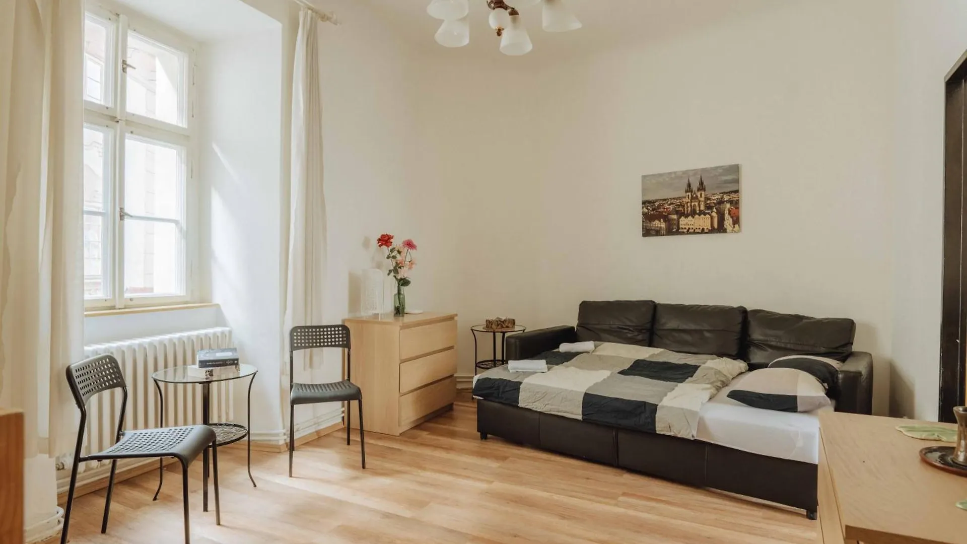 Central 3Bd Apartment Old Town Square & Astronomical Clock 100 Metres براغ جمهورية التشيك