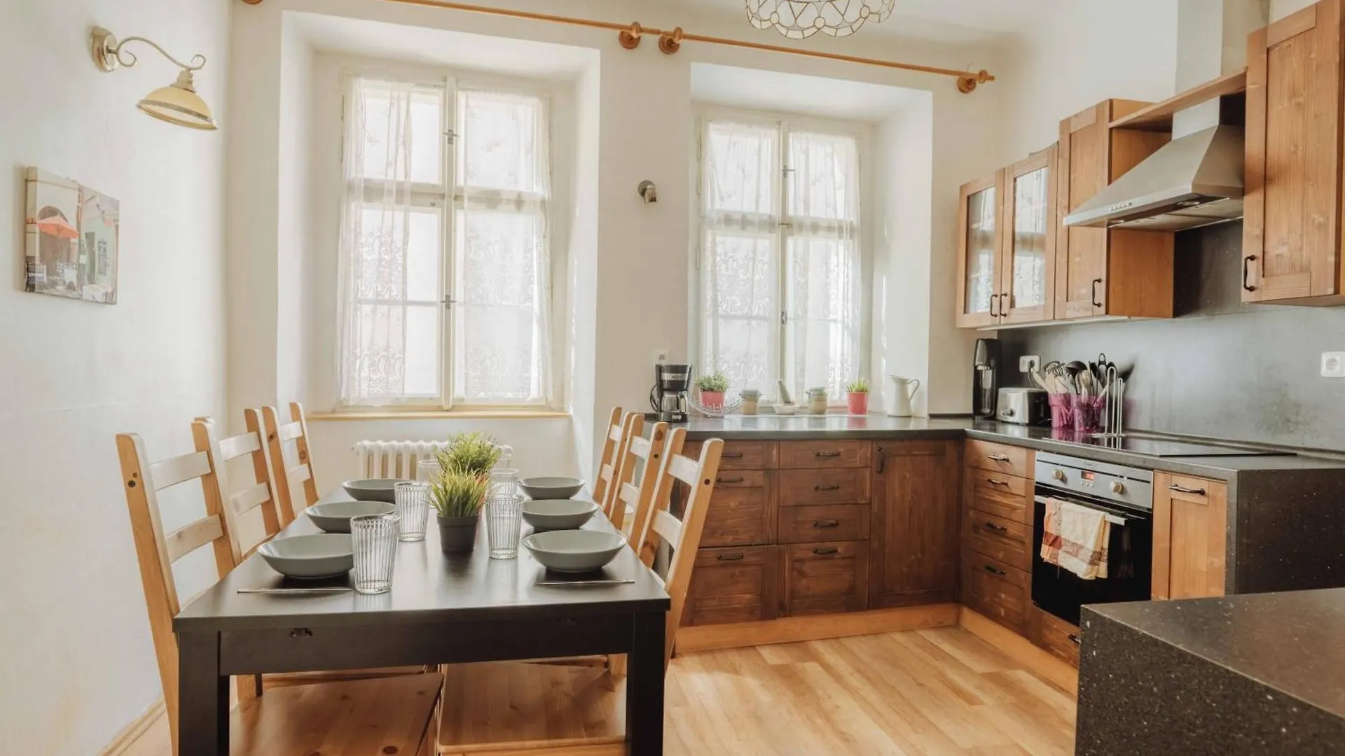 Central 3Bd Apartment Old Town Square & Astronomical Clock 100 Metres براغ